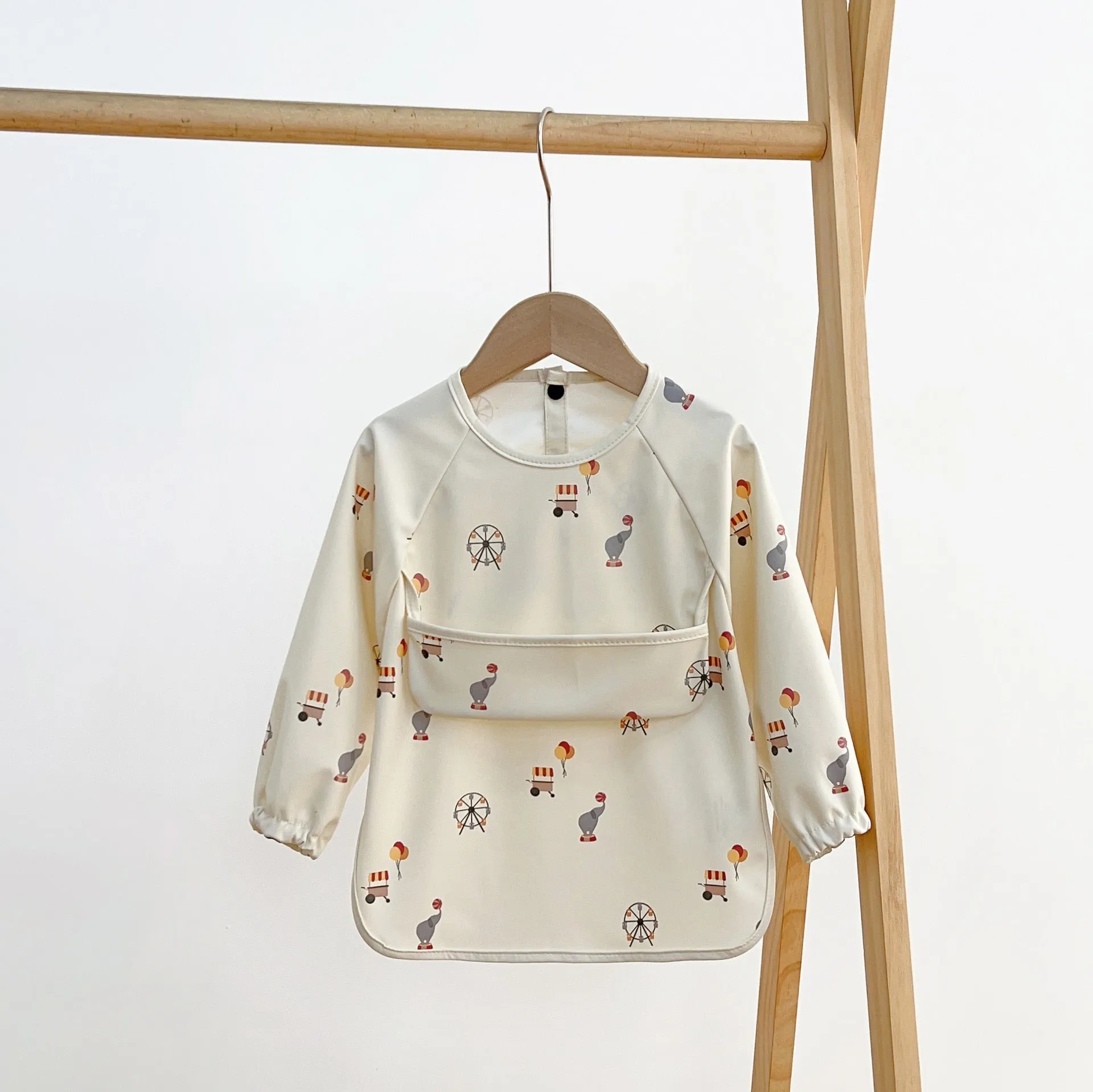 Cute Baby Bibs Toddler Waterproof Long Sleeve Apron Cartoon Animals Children Feeding Smock