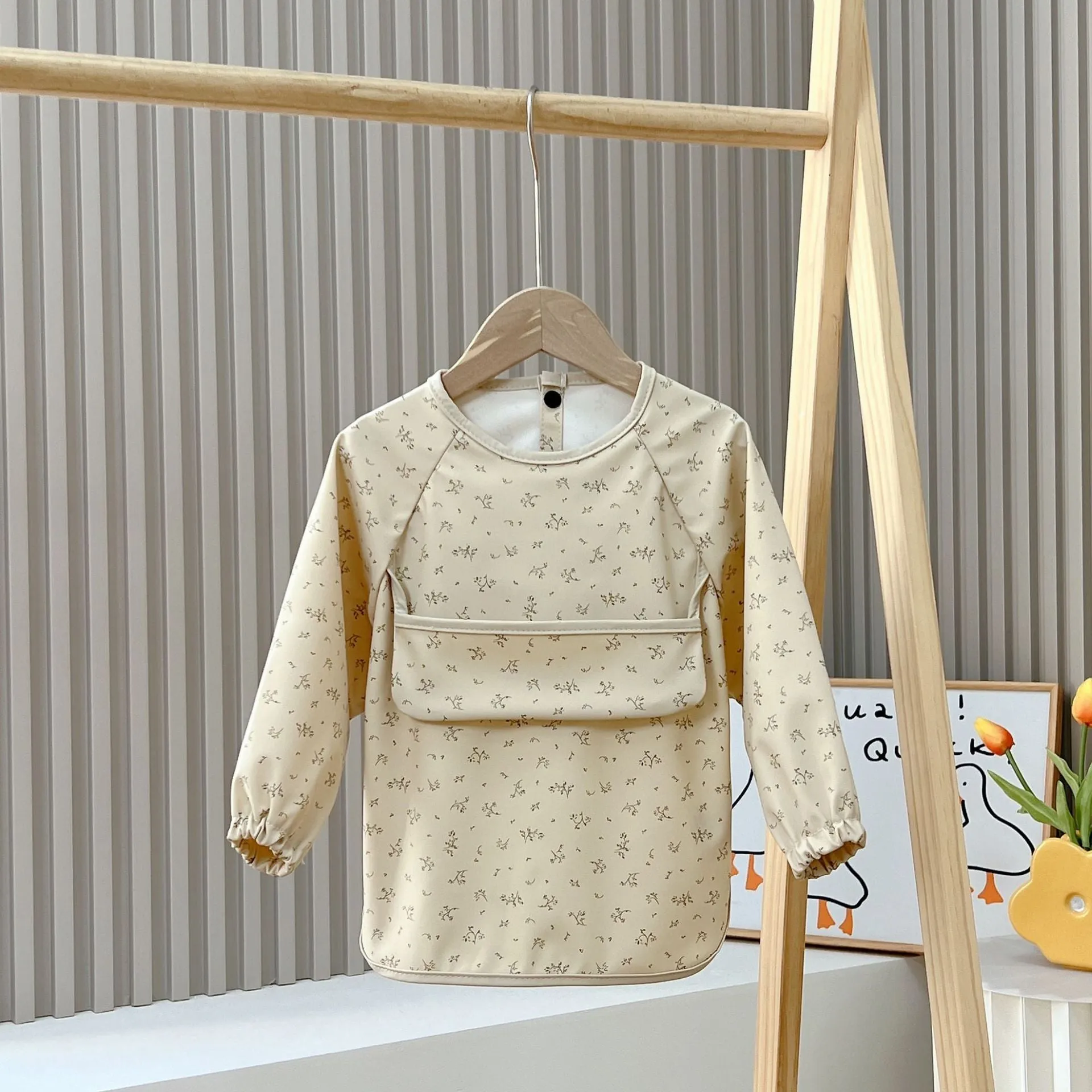 Cute Baby Bibs Toddler Waterproof Long Sleeve Apron Cartoon Animals Children Feeding Smock