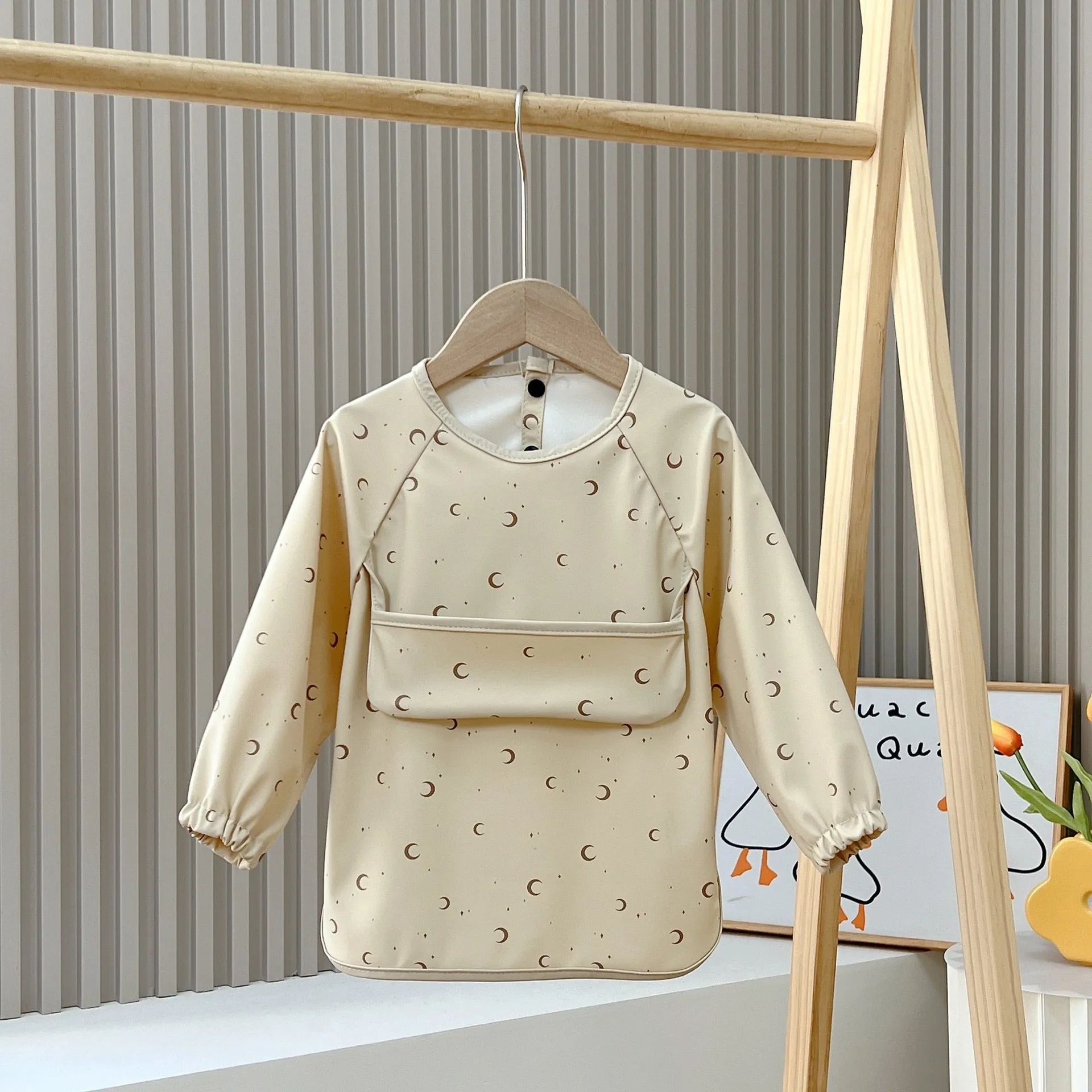 Cute Baby Bibs Toddler Waterproof Long Sleeve Apron Cartoon Animals Children Feeding Smock