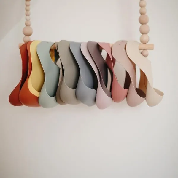 Mushie Silicone Baby Bib- Dusty Rose