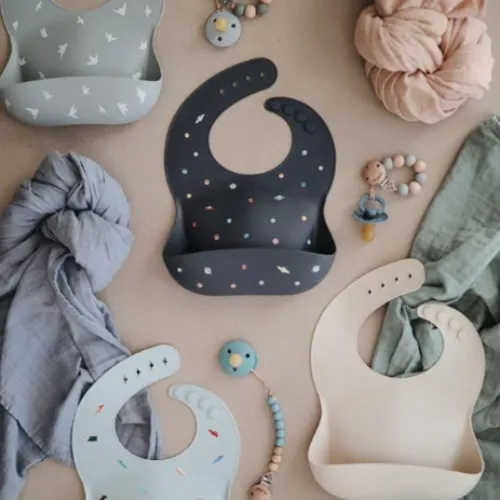 Mushie - Soft Silicone Bib