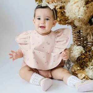 Snuggle Hunny Frill Bib Waterproof