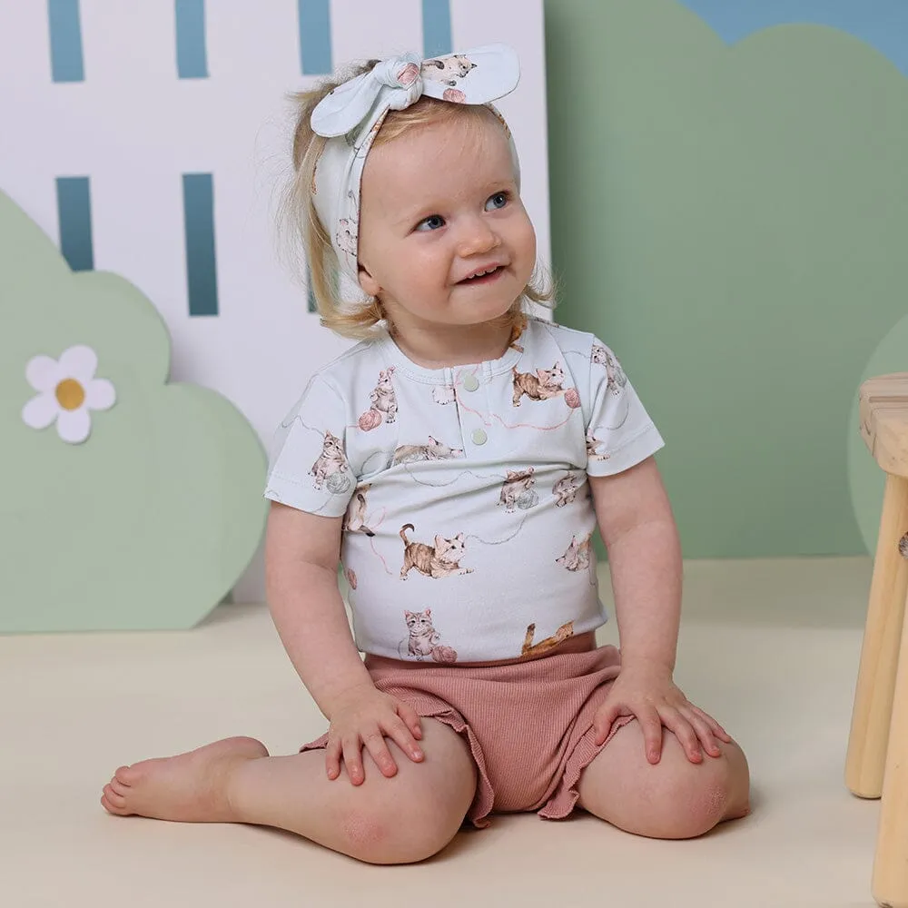Snuggle Hunny - Organic Short Sleeve Bodysuit | Kittens